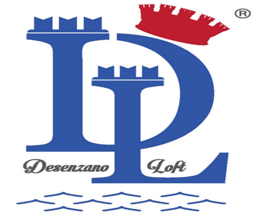 Desenzanoloft Official Partner Marriott Homes & Villas -Penthouse Never Say Never Sirmione Castle View מראה חיצוני תמונה
